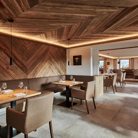 Hotel Adler Gourmet&spa 4*