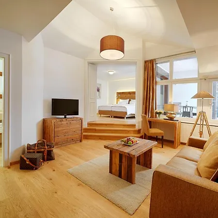 Hotel Adler Gourmet & 4*