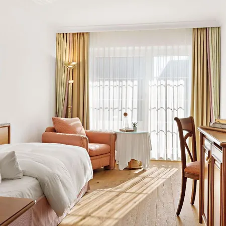 Hotel Adler Gourmet & 4*