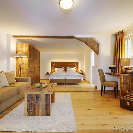 Adler Gourmet & Hotel 4*