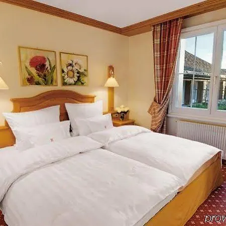 Hotel Adler Gourmet & 4*