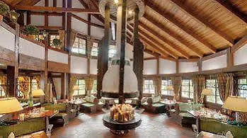 Adler Gourmet & Häusern